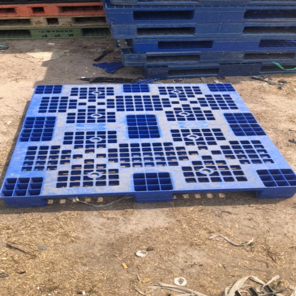 Mai Lợi - Địa chỉ cung cấp tấm nhựa pallet để lót sàn uy tín
